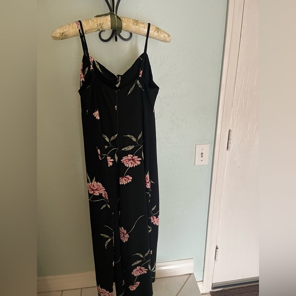 Show Me Your Mumu Paola black floral knot jumpsuit size medium - Picture 3 of 4